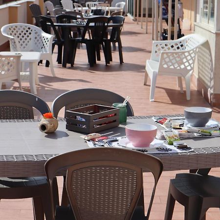 Bed and Breakfast Le Stanze Di Aurora Palermo Exterior foto