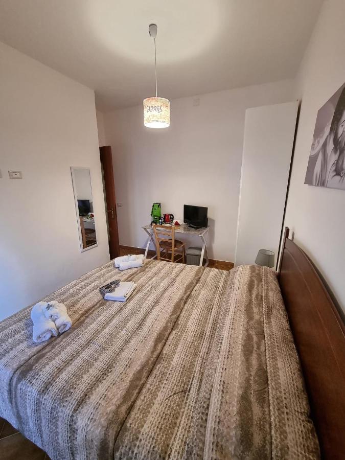 Bed and Breakfast Le Stanze Di Aurora Palermo Exterior foto