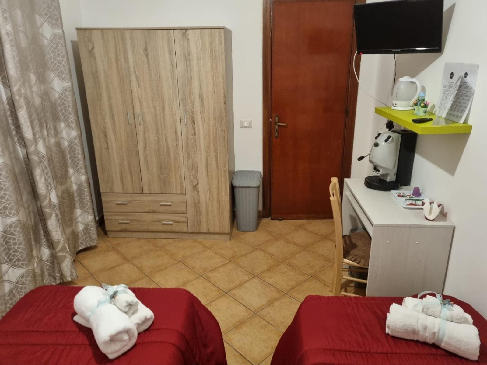 Bed and Breakfast Le Stanze Di Aurora Palermo Exterior foto